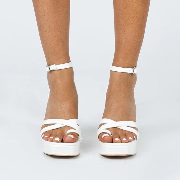 Princess Polly White Platform Sandals - Picture 1 of 3